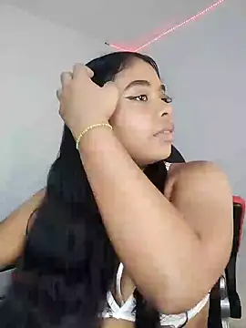 Fanny Klean online show from February 14, 2025, 1:40 pm