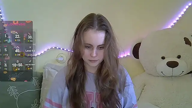 Snapshot of Sellya_Houston chatting on February 7, 2025, 1:43 pm Sellya Houston online show from February 7, 2025, 1:43 pm
