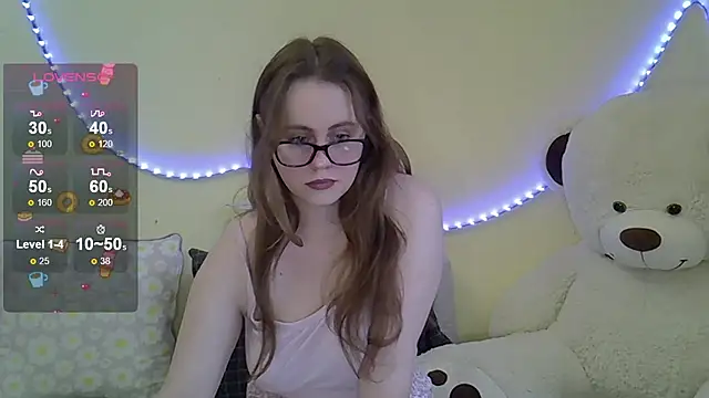 Snapshot of Sellya_Houston chatting on February 5, 2025, 1:00 pm Sellya Houston online show from February 5, 2025, 1:00 pm