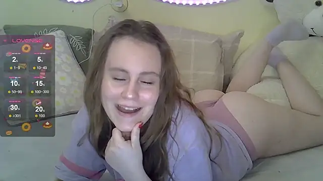 Snapshot of Sellya_Houston chatting on February 7, 2025, 4:46 pm Sellya Houston online show from February 7, 2025, 4:46 pm