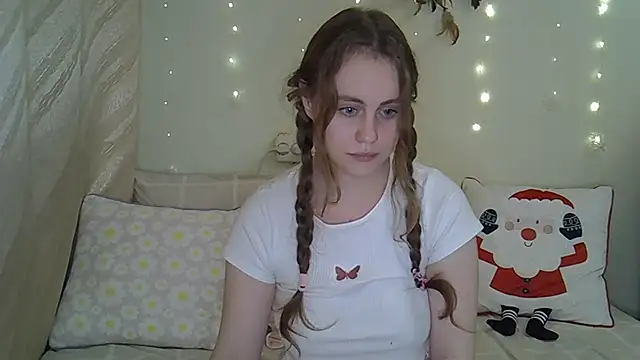 Snapshot of Sellya_Houston chatting on December 2, 2024, 3:42 pm Sellya Houston online show from December 2, 2024, 3:42 pm