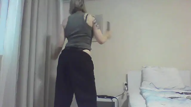 Snapshot of MySweetcum69 chatting on November 6, 2025, 11:58 am MySweetcum69 online show from November 6, 2025, 11:58 am