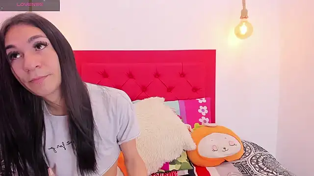 Snapshot of Mia_thompson_19 chatting on February 22, 2025, 8:09 pm Mia thompson 19 online show from February 22, 2025, 8:09 pm