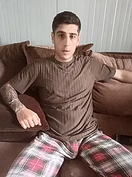 arenn1997 online show from March 3, 2026, 12:01 pm