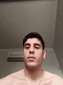 Snapshot of arenn1997 chatting on November 25, 2025, 12:05 pm arenn1997 online show from November 25, 2025, 12:05 pm