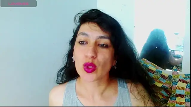 Snapshot of cristina_connor chatting on February 13, 2026, 1:27 am cristina connor online show from February 13, 2026, 1:27 am