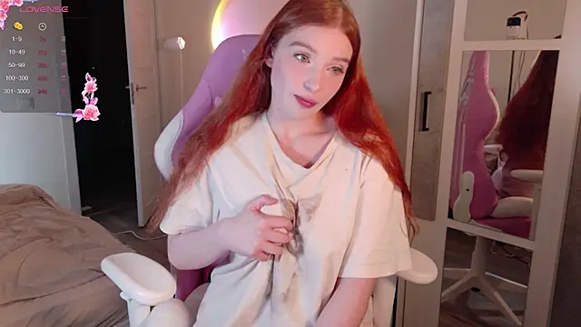 cinnabon girls online show from October 22, 2025, 10:41 pm