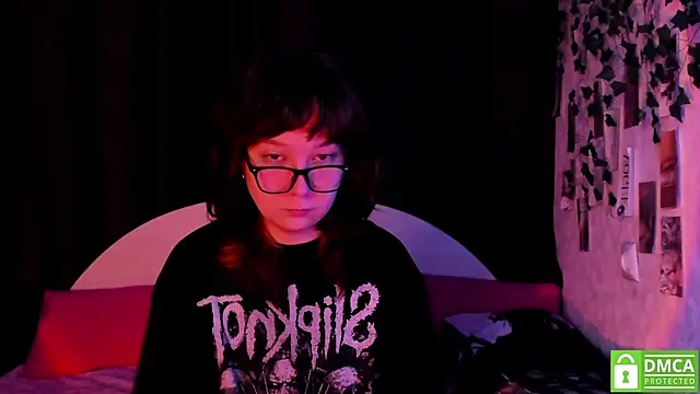 dreamgirllovee online show from November 13, 2025, 10:35 pm