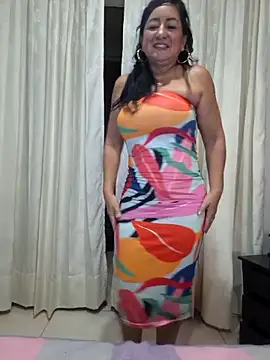 Snapshot of viollett_28 chatting on February 23, 2025, 12:41 am viollett 28 online show from February 23, 2025, 12:41 am