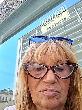eva2023sexy online show from July 4, 2026, 12:32 pm