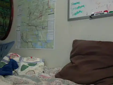 PeterDerzzz online show from November 17, 2025, 4:44 pm