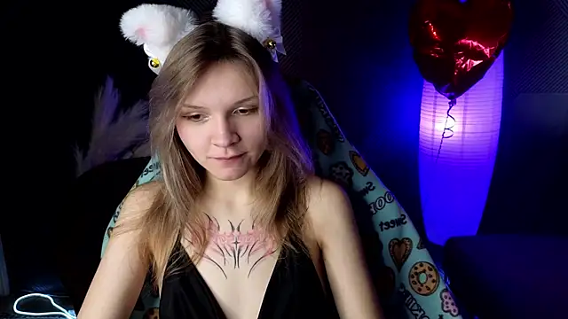 LitaBrom online show from March 5, 2025, 4:13 am