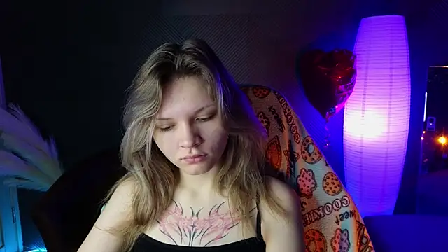 LitaBrom online show from March 18, 2025, 12:51 am