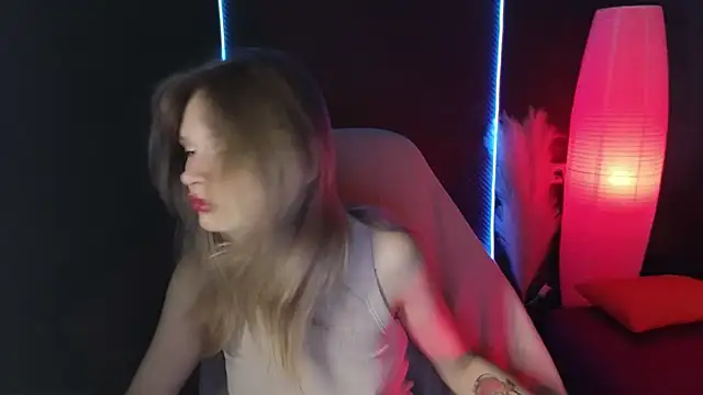 LitaBrom online show from September 13, 2025, 1:49 am