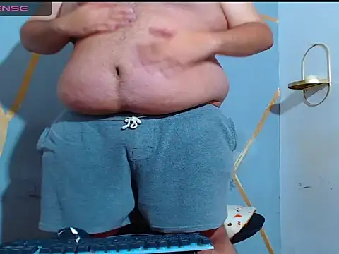 damian chubby online show from November 14, 2025, 3:32 am