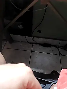 Cris29 84 online show from April 15, 2026, 10:43 am