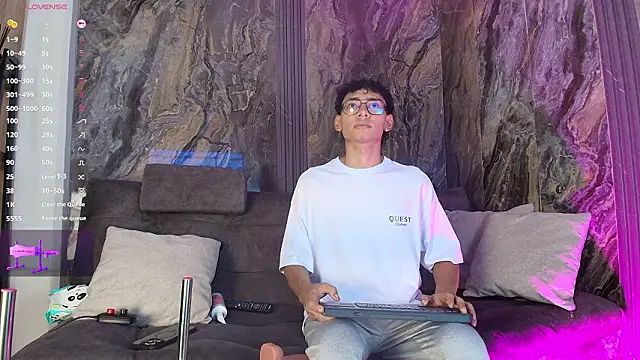 Daviid laidd online show from March 9, 2026, 7:50 pm