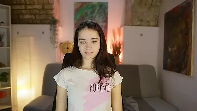 Gia Paige18 online show from March 18, 2025, 11:11 am