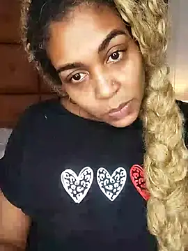 ELLA KELLY online show from December 2, 2025, 11:45 am