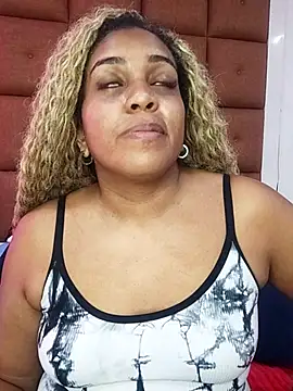 ELLA KELLY online show from September 13, 2025, 11:54 am