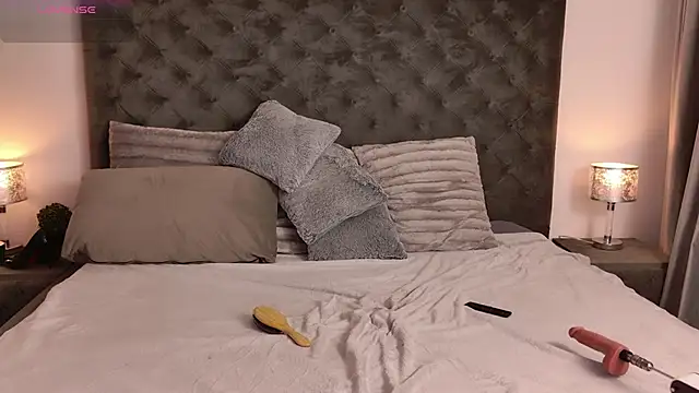 KrisNoir online show from March 11, 2026, 9:58 am