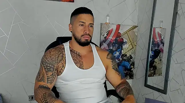 Snapshot of Cristian_Walker chatting on March 6, 2025, 12:09 pm Cristian Walker online show from March 6, 2025, 12:09 pm