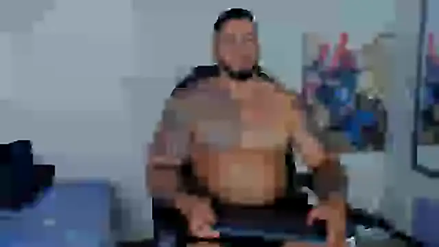 Snapshot of Cristian_Walker chatting on March 12, 2025, 11:22 pm Cristian Walker online show from March 12, 2025, 11:22 pm
