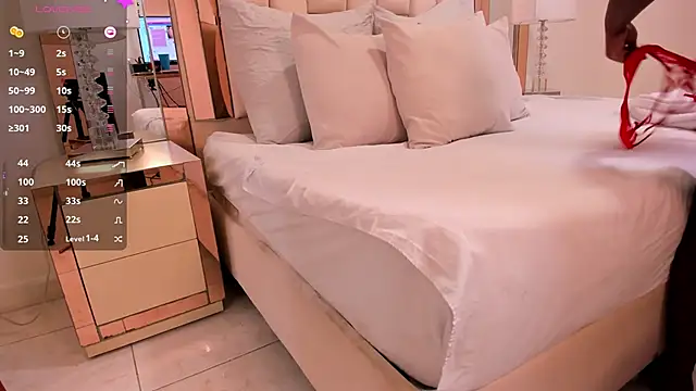 Snapshot of amina_west chatting on March 18, 2025, 10:48 pm amina west online show from March 18, 2025, 10:48 pm