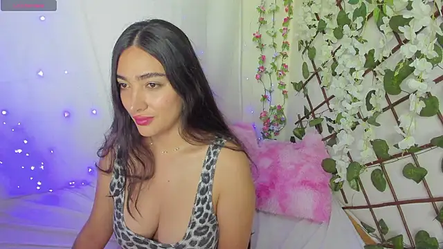 zara41 online show from March 19, 2026, 6:52 pm