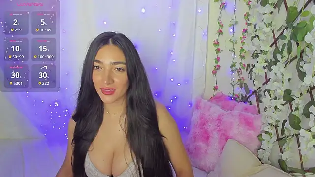 Snapshot of zara41 chatting on February 25, 2026, 3:12 pm zara41 online show from February 25, 2026, 3:12 pm