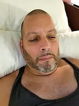 Just2much online show from September 24, 2025, 10:59 pm