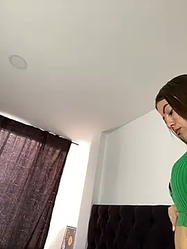 cheryl cc online show from February 2, 2025, 9:23 pm