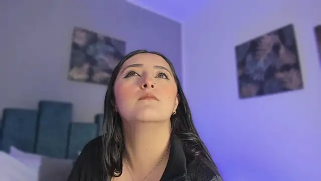 Kathia Morelli online show from June 15, 2026, 12:49 pm