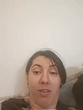 CuteJollie4U online show from October 31, 2025, 11:44 pm