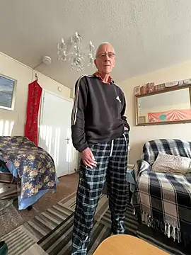 cutaboverest online show from January 10, 2026, 3:29 pm