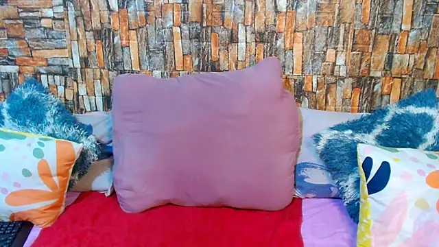 Foxy African online show from November 24, 2025, 3:17 am