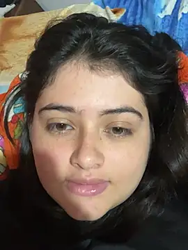 Stephania 18 online show from February 23, 2025, 8:33 pm