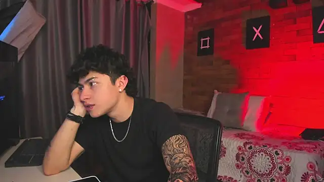 Ares Dickson online show from February 25, 2025, 9:09 am