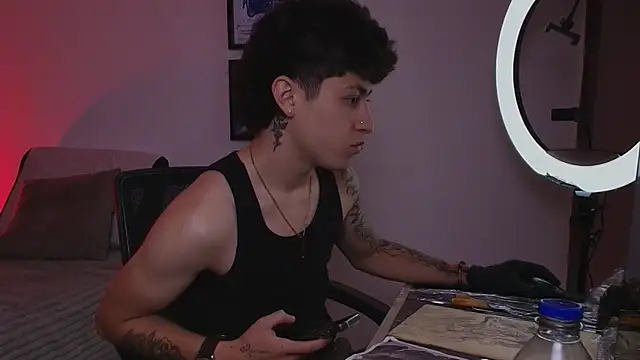 Ares Dickson online show from September 14, 2025, 6:41 pm