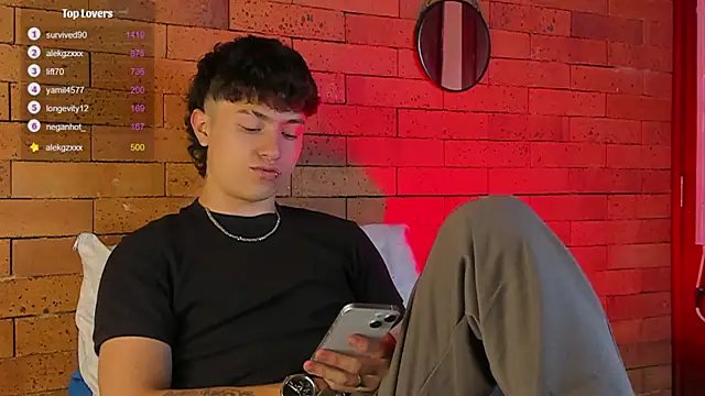 Ares Dickson online show from January 24, 2025, 9:39 am