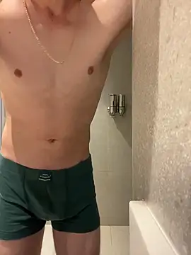 dedewr online show from November 13, 2025, 5:06 pm