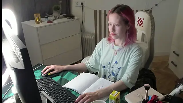 Silly  Milly online show from March 14, 2026, 6:47 pm