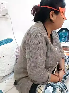 BBW HOT COUPLE online show from January 7, 2025, 2:19 pm