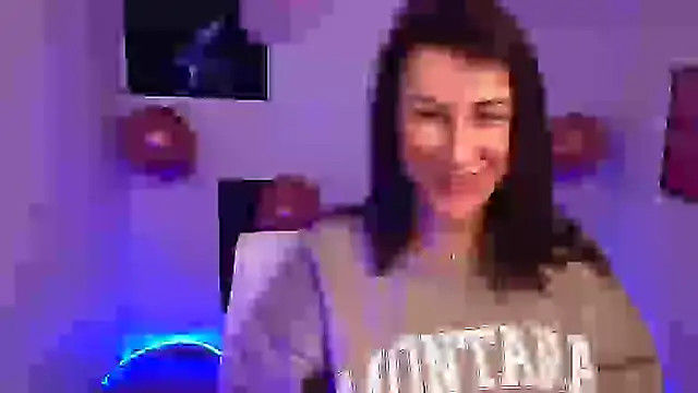 Loren Moa online show from February 27, 2025, 6:46 am