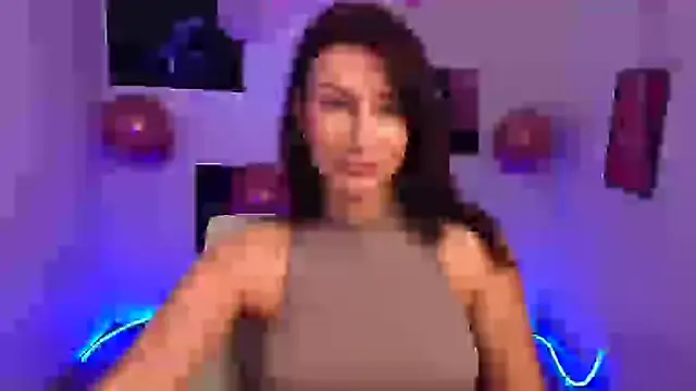 Loren Moa online show from February 28, 2025, 12:52 pm