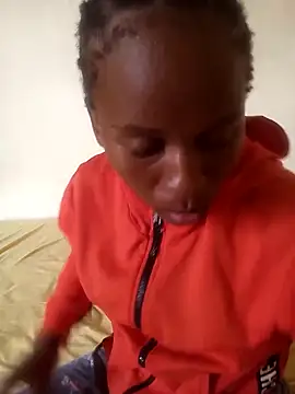 Nomawethu2002 online show from October 31, 2025, 7:38 am