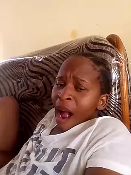 Nomawethu2002 online show from November 5, 2025, 9:34 am