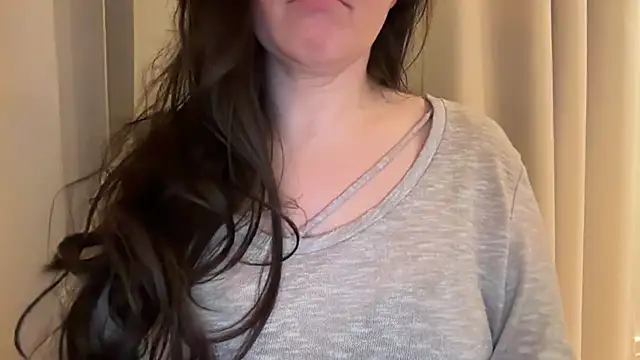 Snapshot of Sandysecret chatting on March 11, 2026, 8:14 pm Sandysecret online show from March 11, 2026, 8:14 pm