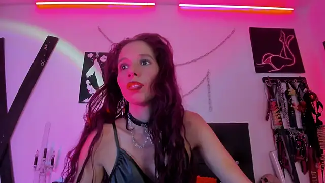 Little Naughtty online show from October 5, 2025, 2:08 pm