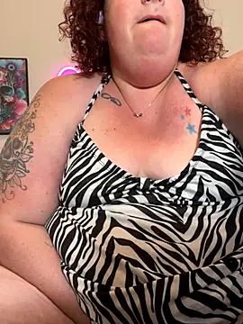 MsStrawbooty online show from October 13, 2025, 9:59 pm